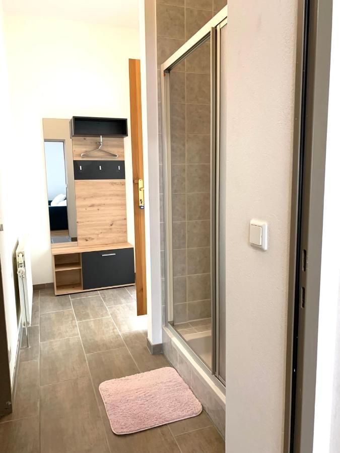 Air-Conditioned, Quiet Apartment - Center Of Sankt Poelten - Smart Tv 외부 사진